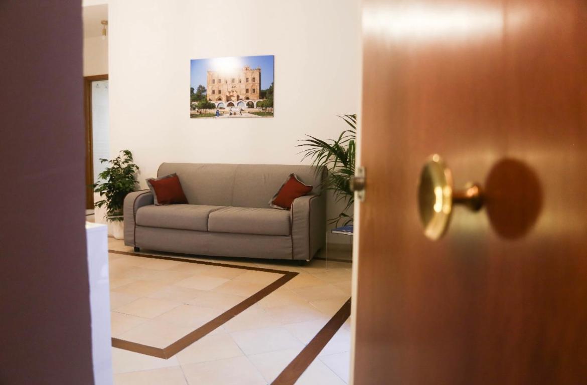 Apartment Sole